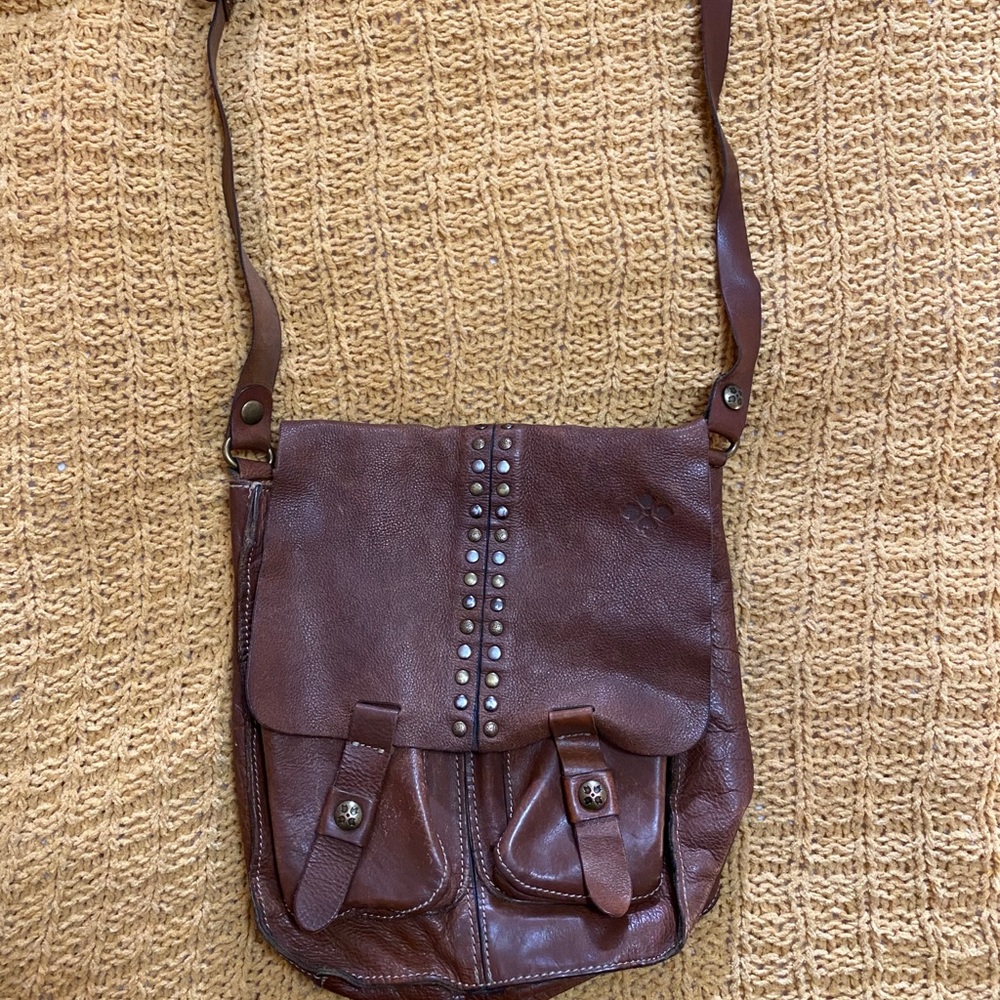 Cross body purse